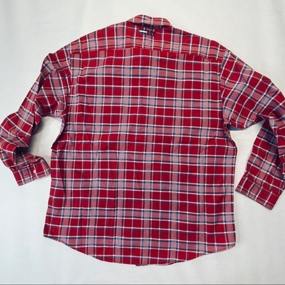 TOMMY HILFIGER XL CASUAL BUTTON DOWN - Picture 7 of 7